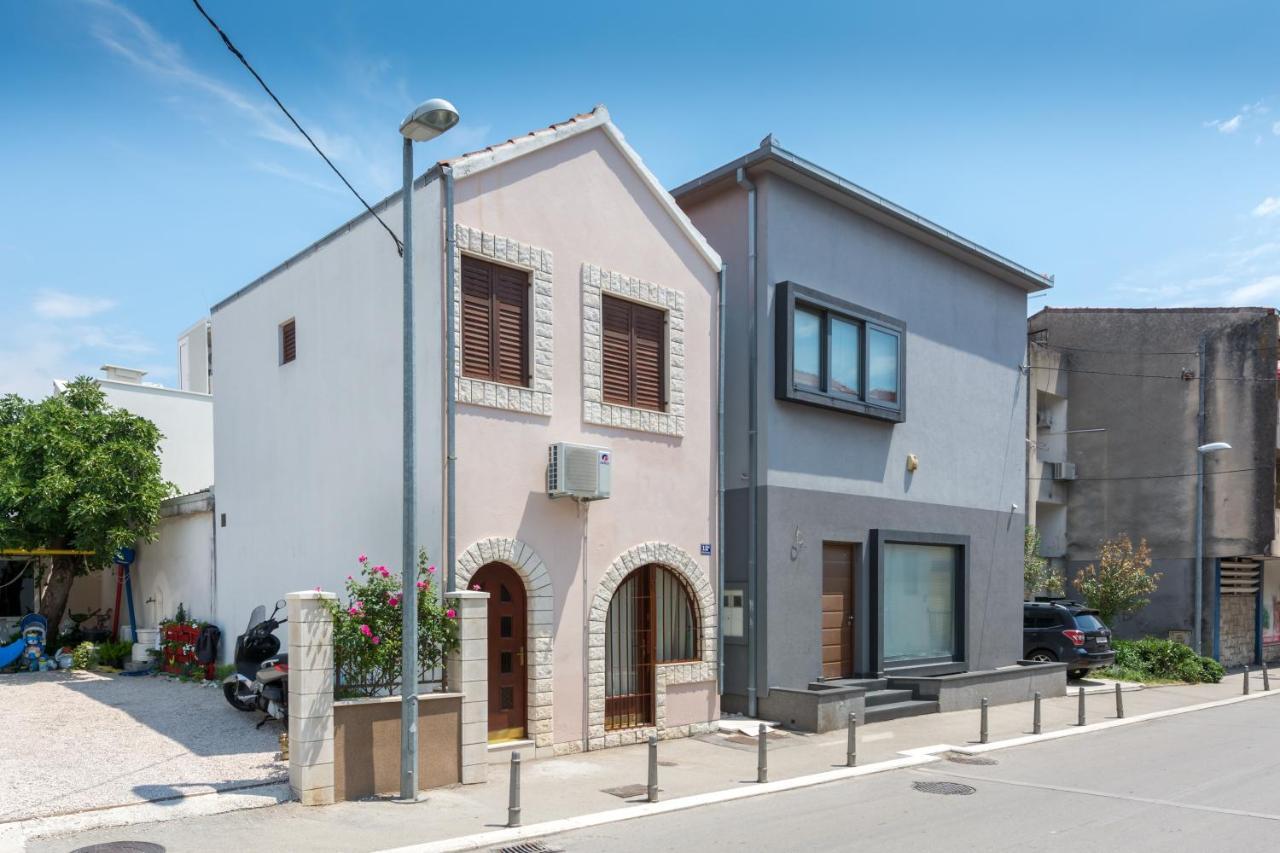 Apartments By The Sea Kastel Stari, Kastela - 15894 外观 照片